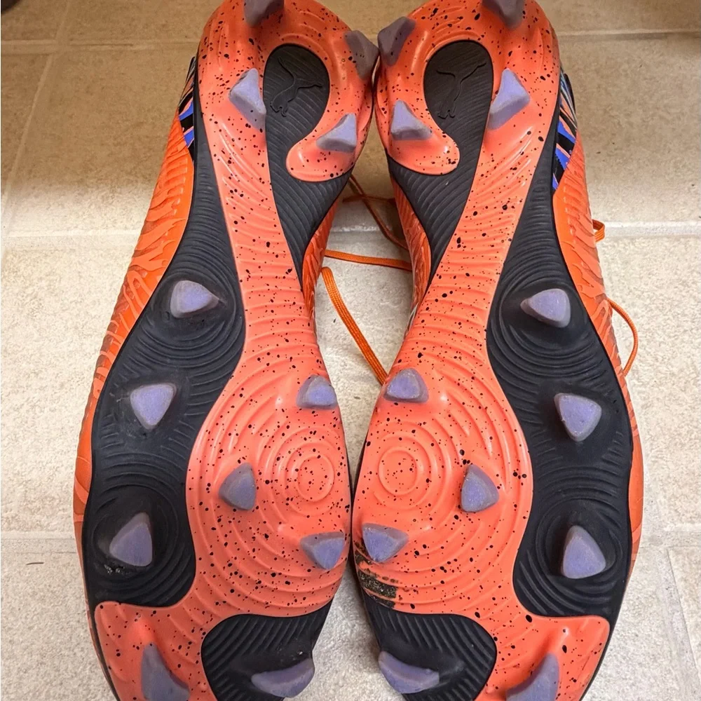 Puma Future Soccer Cleats Orange Tiger Print FG - Men’s 10